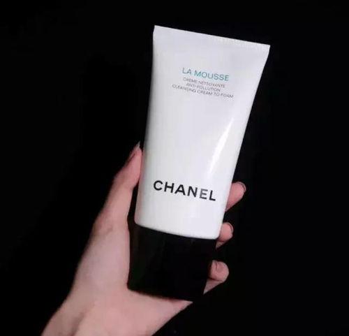 明星同款洗面奶,揭秘火爆洗面奶背后的明星同款魅力