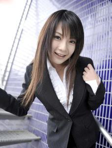 饭岛玖罗种子在线观看,在线观看，揭秘神秘种子世界